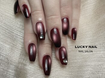 ラッキーネイル(LUCKY NAIL)/