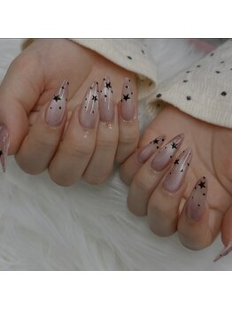 デュリブリンクネイル 高田馬場(Duli blink nails)/ヌーディーカラーの星ネイル