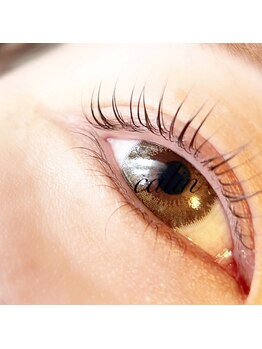 カラン(calin)/パリジェンヌラッシュリフト