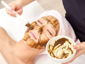 パールプラス 行橋店の写真/毛穴・産毛のお悩み改善！【毛穴ごっそり洗浄+つるつるハーブピーリング】キメの整ったなめらかな肌へ＊