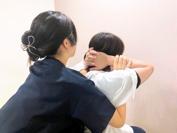 ほねキング 流山おおたかの森の写真/＜全員国家資格所持！>全身整体+骨盤矯正で日々の疲れを解消♪キッズスペースあり◎頭痛や眼精疲労にも◎