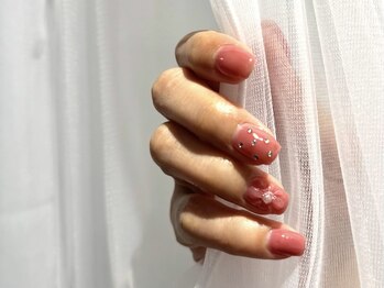アクロ 心斎橋店(ACRO)の写真/シンプルだけど存在感あるワンランク上の上品な指先に♪お仕事柄派手なネイルが出来ない方や主婦の方にも◎