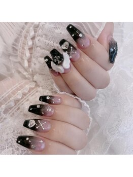リンドネイル バイ モカ アンド ララ(Lind nail by moca and LaLa)/黒グラデーション