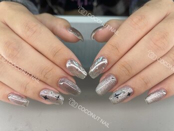 ココナッツネイル/