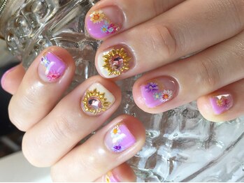 ネイル サロン コービーズ(nail salon COBES)/キュートな手描きフラワー☆