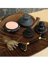 ソルーナ(So-Luna)/ベン石と牛角