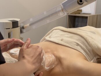 カガヤキコガオ 蓮田店/ゲルの化粧品を使用しながらケア