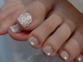 フットネイルのおすすめデザイン