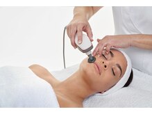 インドエステ アロマヒーリング 中目黒店/インディバ施術/口角筋ほぐし