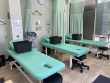 世界のこころ整体院 八王子院の雰囲気(当グループは全国展開しており、年間約3万人の方がご利用!)