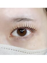 エイティスト(8ist)/パリジェンヌ[新宿/新宿駅]