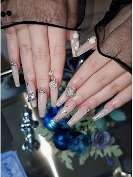 アミュネイルスタジオ(AMYU Nail Studio)の写真/長さ出しなら次世代スカルプ【GEL-X】が大人気！自爪に優しくスピーディーに、圧倒的に美しい指先へ☆