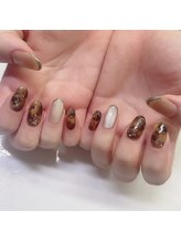 ネイルサロン メビエ/¥8500