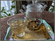 冬時期にお出しする、身体を温め腎・膀胱を補う水茶(スイチャ)