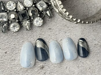 ネイルサロンリヴィエール(Riviere)の写真/《また行きたくなるネイル体験》ハンドマッサージや高級クリームのお仕上げで贅沢気分をお楽しみください。