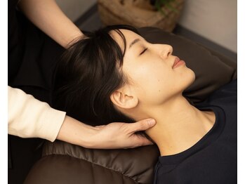 仙豆のちから 横浜関内店/辛い首肩こりに[ヘッドスパ関内]