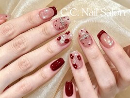 ドット×ボルドーフレンチ