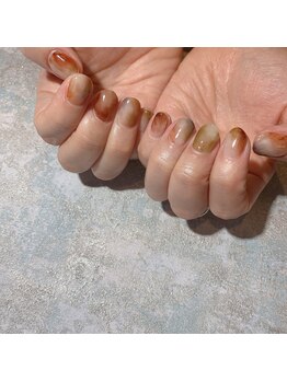 アティックネイルアトリエ(attic nail atelier)/べっ甲ニュアンス★
