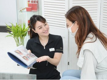 ホワイトニングショップ 高松瓦町店の写真/\口コミ評価◎全国展開中のホワイトニング専門店/リーズナブルな価格で圧倒的な白さを叶えます!