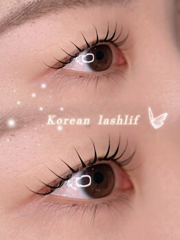 セレン(CELEN)/ほどよい束感で今っぽい目元に♪