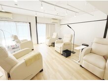 ラッシュラッシュ 高田馬場(LashRush)の雰囲気（清潔感ある店内[LED/エリア/まつ毛エクステ]高田馬場）