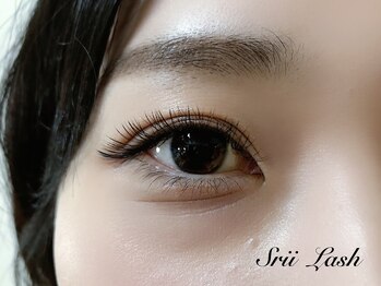 シリーラッシュ 武蔵小杉/フラット×ボリュームラッシュ