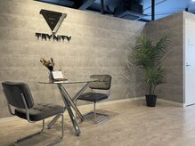 トリニティ(TRYNITY)