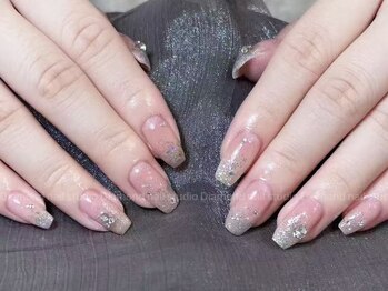 ダイアモンドネイルスタジオ 新宿店(Diamond Nail Studio)/お待ち込み4本デザイン
