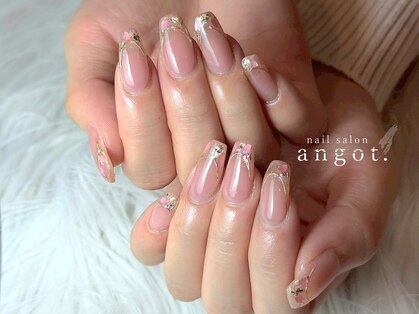 アンガット(angot.)の写真