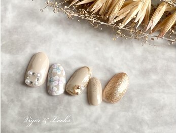 ヴィガー アンド ルックス 白金 目黒(Vigor&Looks)/花 ミラー キラキラ シェル