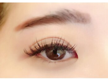 アイラッシュアンドネイル専門店 クラル(CURAR)/フラットラッシュ付け放題