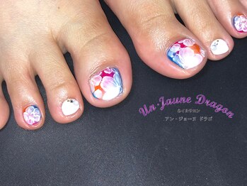 アン ジョーヌドラゴ/【フットネイル】フラワーネイル