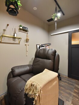 ブレアウィズネイル(Blair with Nail)/プライベート個室空間へご案内