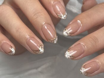 ノウェム(nove'M)の写真/【OLさんや主婦の方向け☆】シンプルなトレンドデザイン¥5,400～♪自爪ケアと美フォルムで大人上品を実現！