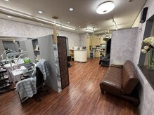 ベルアイラッシュ 伊勢崎店(Belle Eyelash)の雰囲気（美容室&ネイル併設サロンで♪）