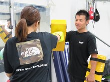 毎日体幹塾の雰囲気（有酸素運動でカロリー消費、ストレス発散、体引き締め、体力UP！）