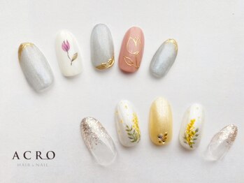 アクロネイル アンド アイ(ACRO NAIL&EYE)の写真/【西鉄香椎駅2分】大人女性の為のお洒落サロン。落ち着いた店内で女性らしさの宿る理想の指先へ導きます♪