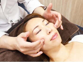 ハリステラ(HariStella)/フェイシャルトリートメント