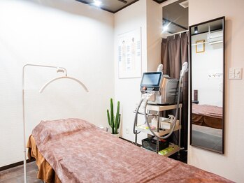 ボス ブロウ 四日市店(BOSS BROW)/カウンター＃眉毛サロン