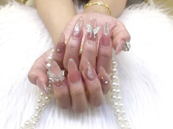 クイーンネイル 新宿(Queen nail)/チップ長さ出し　デザイン放題
