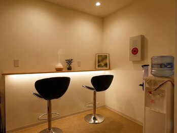 りらくす/待合スペース