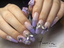 パープルビジューネイル