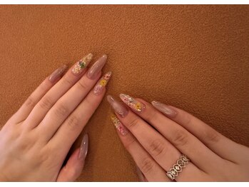 ティネイル(TI.NAIL)/長さだし10本つけ放題デザイン