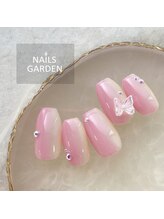 ネイルズガーデン(NAILS GARDEN)/蝶ネイル