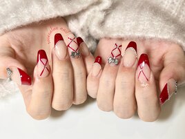 レッドフレンチネイル