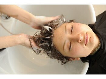 サロン ビジュー モイスティーヌ赤坂(Salon Bijou)/【バリ式ヘッドスパ】