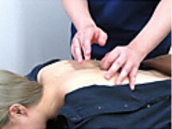 ケアリンク鍼灸院・接骨院【3月上旬 NEW OPEN（予定）】の写真/疲れやコリ、自律神経のみだれに!PC・スマホによる眼精疲労/頭痛解消/スポーツ中の痛みなど◎ご相談下さい!