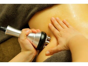 エステサロンクオーツ/ラジオ波　