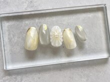 ローズデール アベイユ(ROSEDALE Abeille)/ぷっくりフラワー×ニュアンス