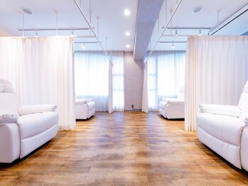 リディーブ 大宮(Ridive)/皆様の目元をサポートします